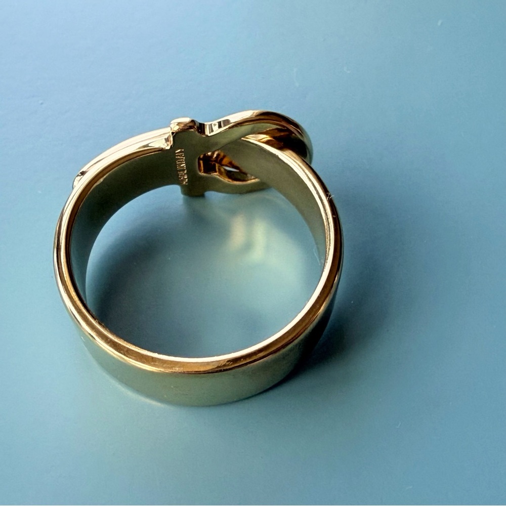 Salvatore Ferragamo SCARF RING, Authentic, Belt design, gold. - Picture 6 of 8